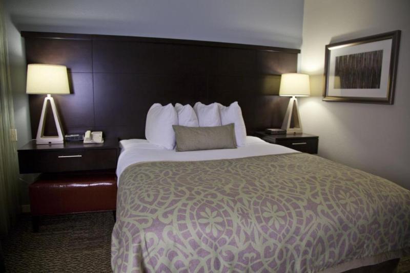 Staybridge Suites Long Beach Ngoại thất bức ảnh